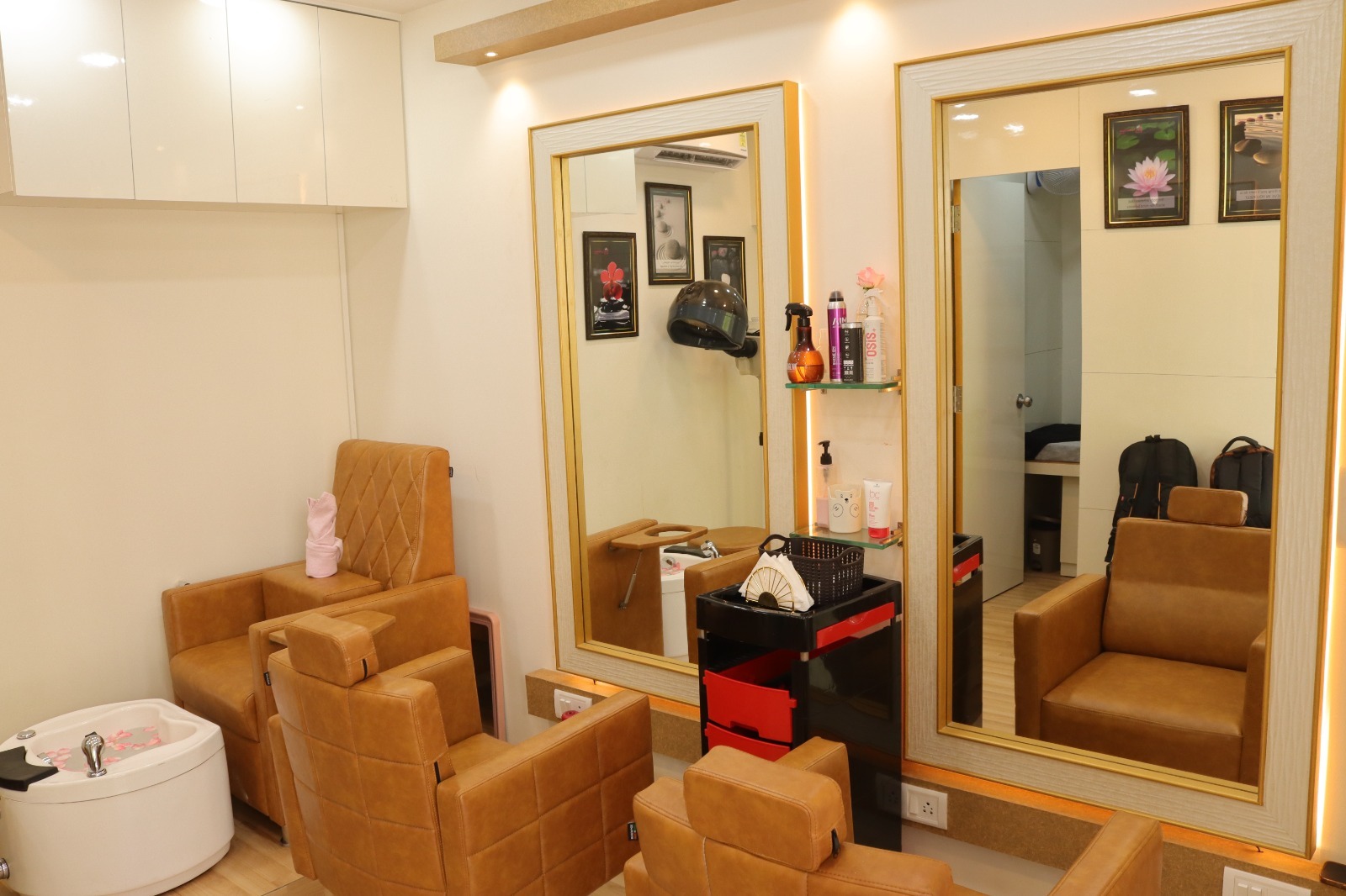 WhatsApp Image 2025-03-11 at 10.41.42 AM (1)